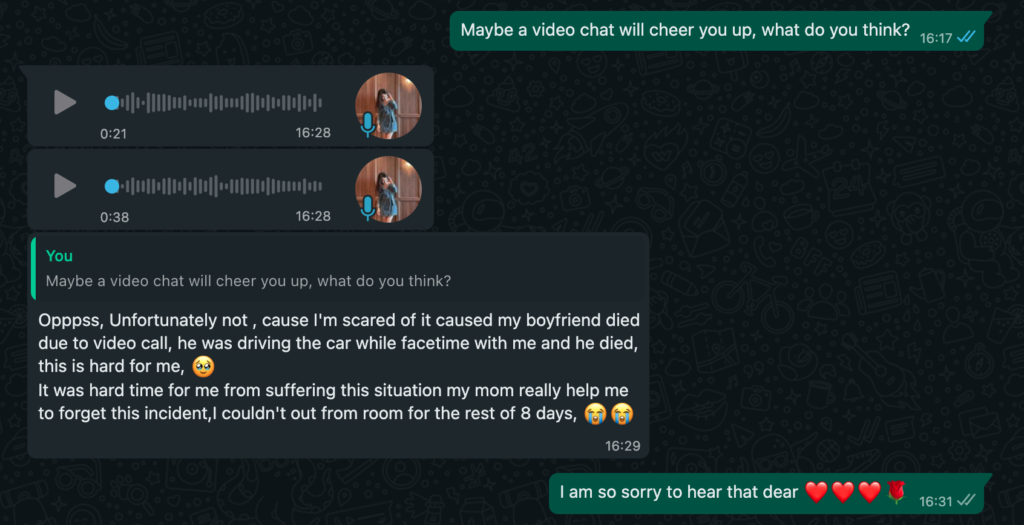 WhatsApp chat screenshot showing two audio recordings and a message claiming that the scammers boyfriend died due to a video call